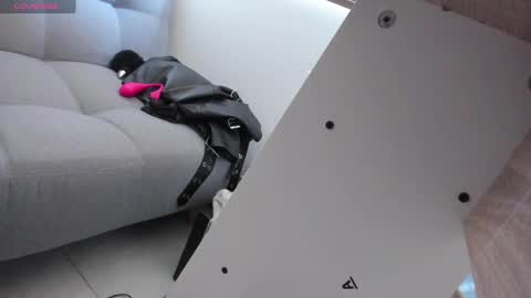 Bruna  online show from 2, 3, 2025