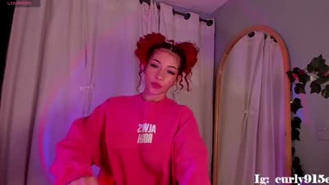 Curly915e online show from 8, 3, 2026