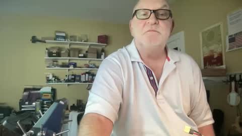 Snapshot of curo69 chatting on 11, 2, 2025 ALAN online show from 11, 2, 2025