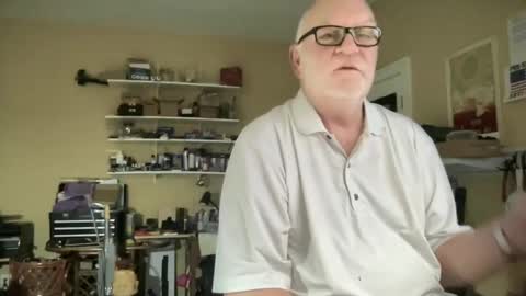 Snapshot of curo69 chatting on 11, 3, 2025 ALAN online show from 11, 3, 2025