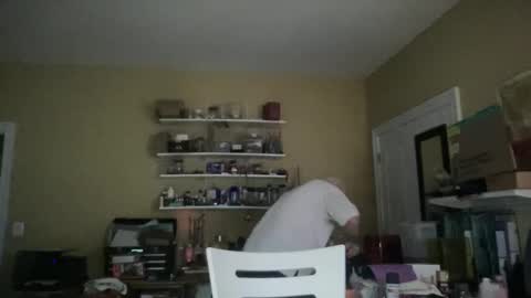 Snapshot of curo69 chatting on 22, 10, 2025 ALAN online show from 22, 10, 2025