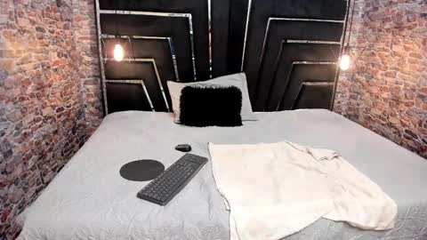 Alyanna  online show from 2, 11, 2025