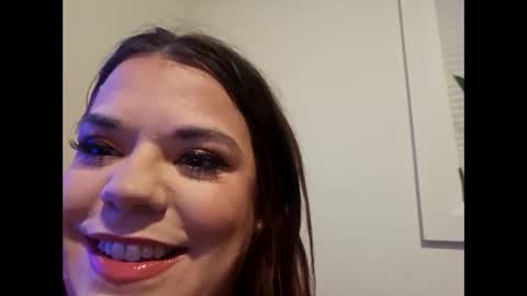 Curvyandthic online show from 27, 10, 2025