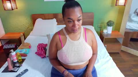 Danna online show from 23, 9, 2025