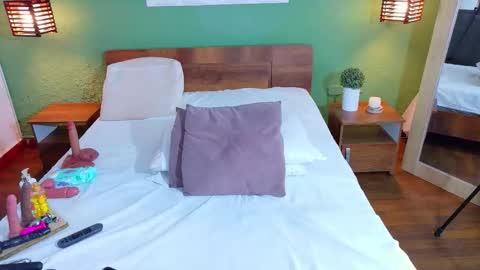 Danna online show from 10, 2, 2026