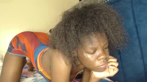 curvyjoan online show from 2, 2, 2026