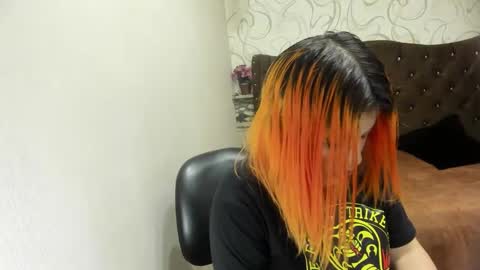 Julieth online show from 10, 12, 2024