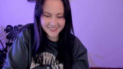 Vivi  online show from 9, 11, 2025