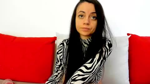 cute_angel95 online show from 9, 2, 2025