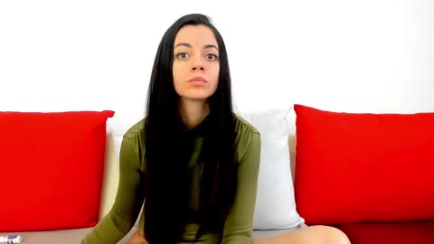 cute_angel95 online show from 18, 2, 2025