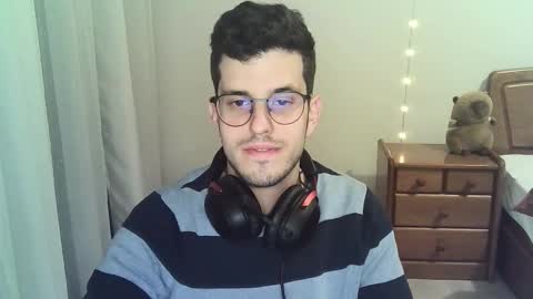 cute_but_masculine online show from 15, 2, 2026