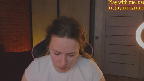Everyday stream in the same time online show from 7, 12, 2024
