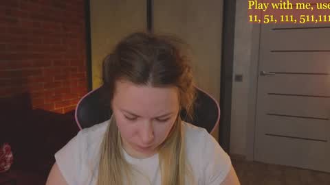 Everyday stream in the same time online show from 7, 12, 2024