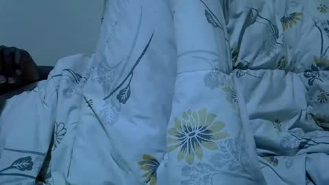 Snapshot of cute_ellinah chatting on 5, 11, 2025 lynn online show from 5, 11, 2025