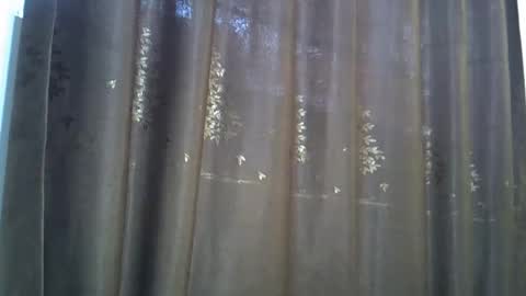 Snapshot of cute_emmy1 chatting on 23, 10, 2025 cute_emmy1 online show from 23, 10, 2025