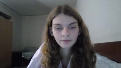 cute_kitte online show from 21, 12, 2024
