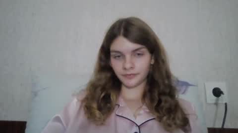 cute_kitte online show from 22, 12, 2024