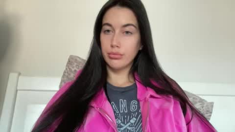 cute_kriss94 online show from 1, 11, 2025