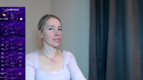 cute_lion_ online show from 13, 12, 2024