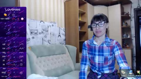 cute_lion_ online show from 30, 12, 2024