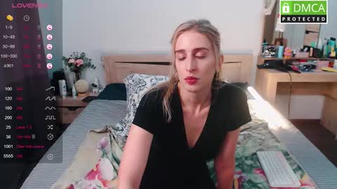 Milana online show from 28, 9, 2025
