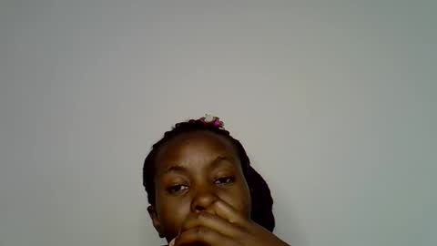 cute_pie20 online show from 19, 10, 2025