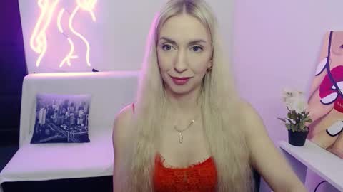 cute_smile_shy online show from 13, 2, 2026