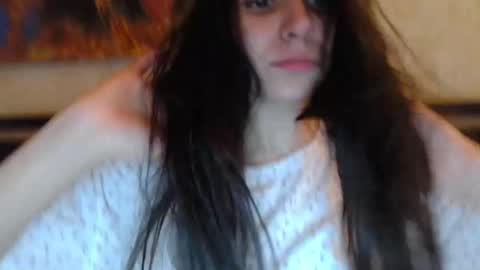 cute_strawberry_ online show from 11, 3, 2025