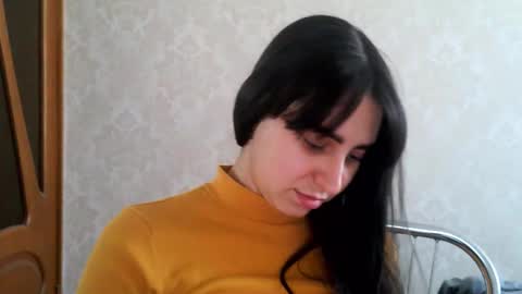 Snapshot of cute_strawberry_ chatting on 14, 10, 2025 cute_strawberry_ online show from 14, 10, 2025