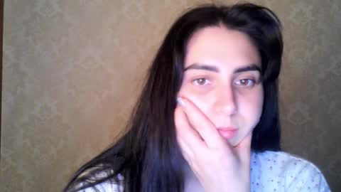 Snapshot of cute_strawberry_ chatting on 24, 10, 2025 cute_strawberry_ online show from 24, 10, 2025