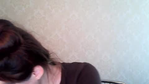 Snapshot of cute_strawberry_ chatting on 2, 11, 2025 cute_strawberry_ online show from 2, 11, 2025