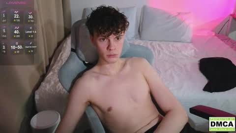 Snapshot of cute_thomas chatting on 23, 2, 2026 Thomas - online show from 23, 2, 2026