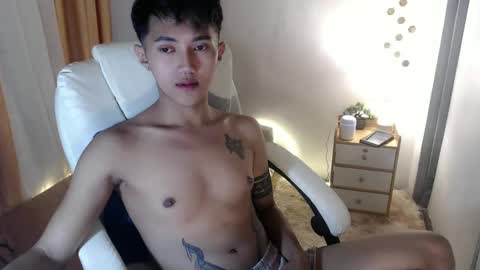 Snapshot of cuteasiancock98 chatting on 2, 2, 2025 Steph online show from 2, 2, 2025
