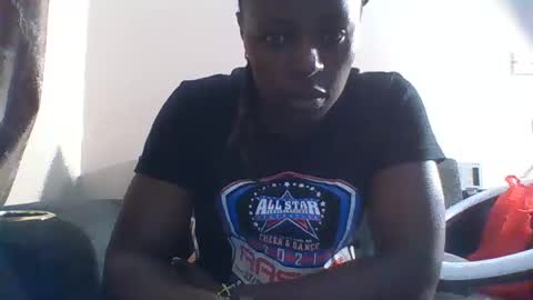 Snapshot of cuteberry87 chatting on 9, 11, 2025 Cuteberry87 online show from 9, 11, 2025