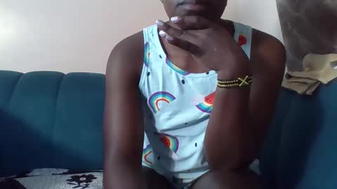 Snapshot of cuteberry87 chatting on 14, 11, 2025 Cuteberry87 online show from 14, 11, 2025