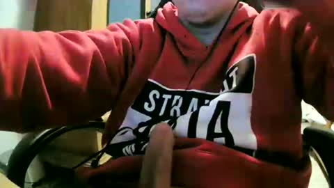 Snapshot of cuteboy090 chatting on 23, 12, 2024 Cuteboy090 online show from 23, 12, 2024