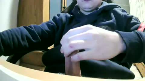 Snapshot of cuteboy090 chatting on 26, 1, 2025 Cuteboy090 online show from 26, 1, 2025