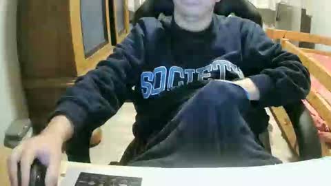 Snapshot of cuteboy090 chatting on 21, 9, 2025 Cuteboy090 online show from 21, 9, 2025