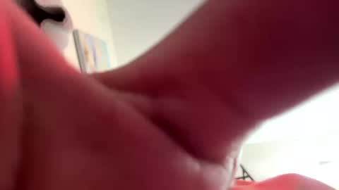 Snapshot of cutecuban18 chatting on 5, 10, 2025 loveolots online show from 5, 10, 2025