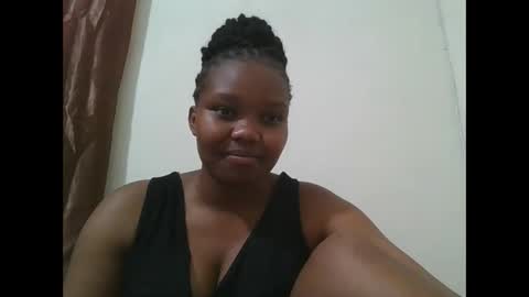 Snapshot of cuteebony2 chatting on 14, 10, 2025 Sheila online show from 14, 10, 2025