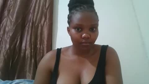 Snapshot of cuteebony2 chatting on 19, 10, 2025 Sheila online show from 19, 10, 2025