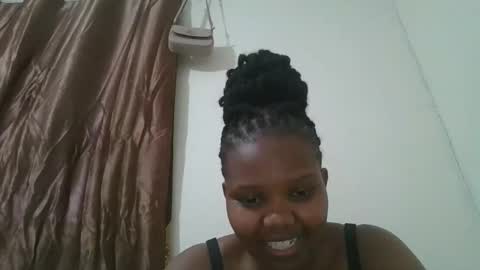 Snapshot of cuteebony2 chatting on 23, 10, 2025 Sheila online show from 23, 10, 2025