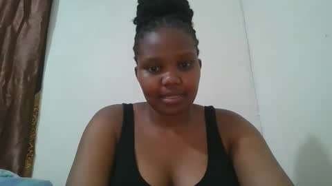 Snapshot of cuteebony2 chatting on 4, 11, 2025 Sheila online show from 4, 11, 2025