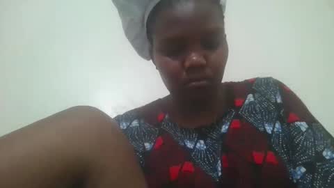 Snapshot of cuteebony2 chatting on 5, 12, 2025 Sheila online show from 5, 12, 2025