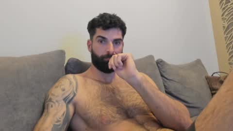 cuteeboy online show from 17, 1, 2025