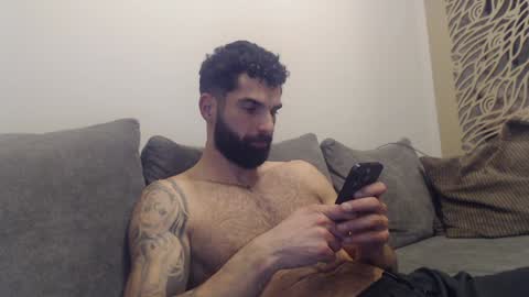 cuteeboy online show from 18, 1, 2025