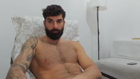 cuteeboy online show from 3, 2, 2025