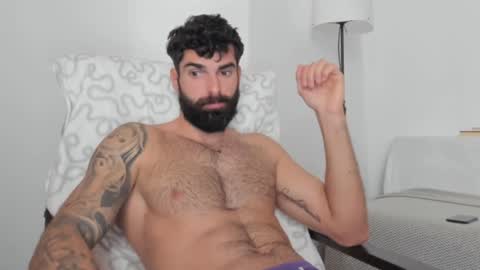 cuteeboy online show from 4, 2, 2025
