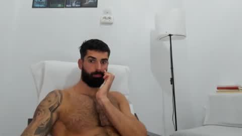 cuteeboy online show from 16, 10, 2025