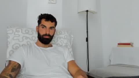 cuteeboy online show from 3, 11, 2025